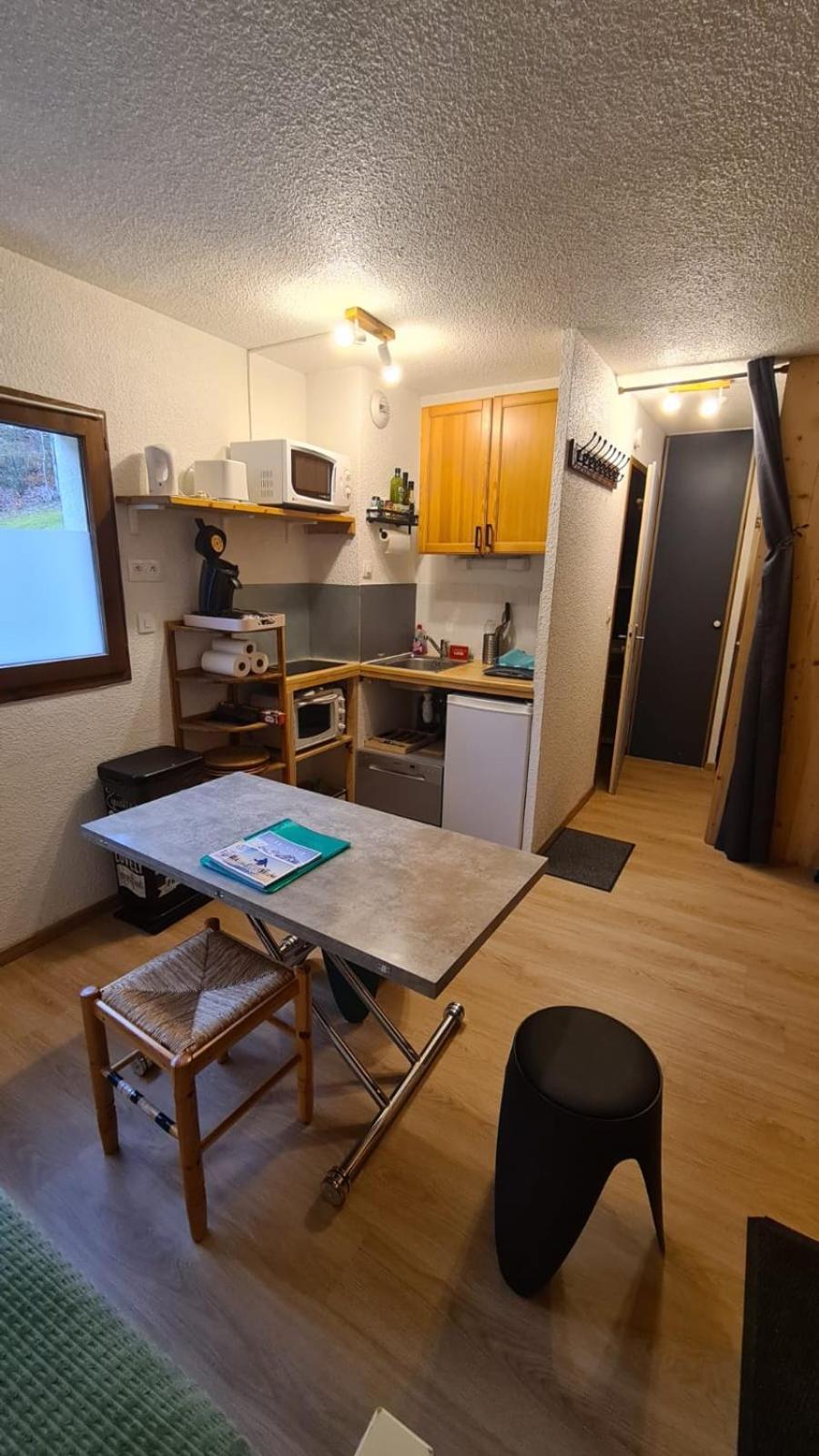 Studio Flocon 18M2 En Rdc เลการ์รอซ-ดาราช ภายนอก รูปภาพ